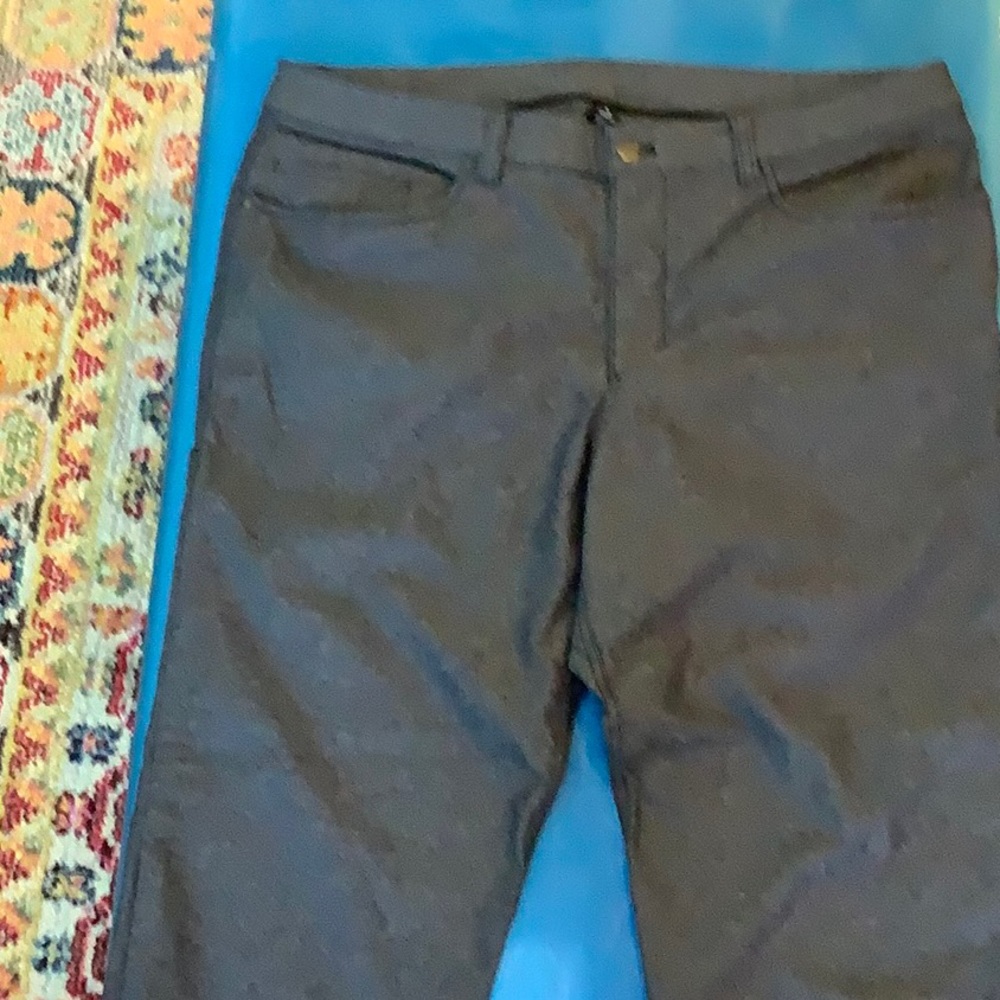 Mens Lululemen pants